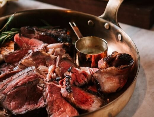 neue hoheit restaurant rooftop bar vienna austria